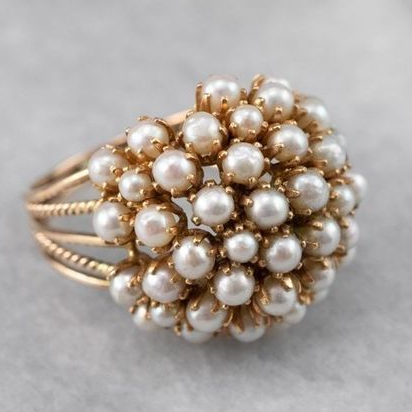 Bague Vintage Ornée de Perles Incrustées