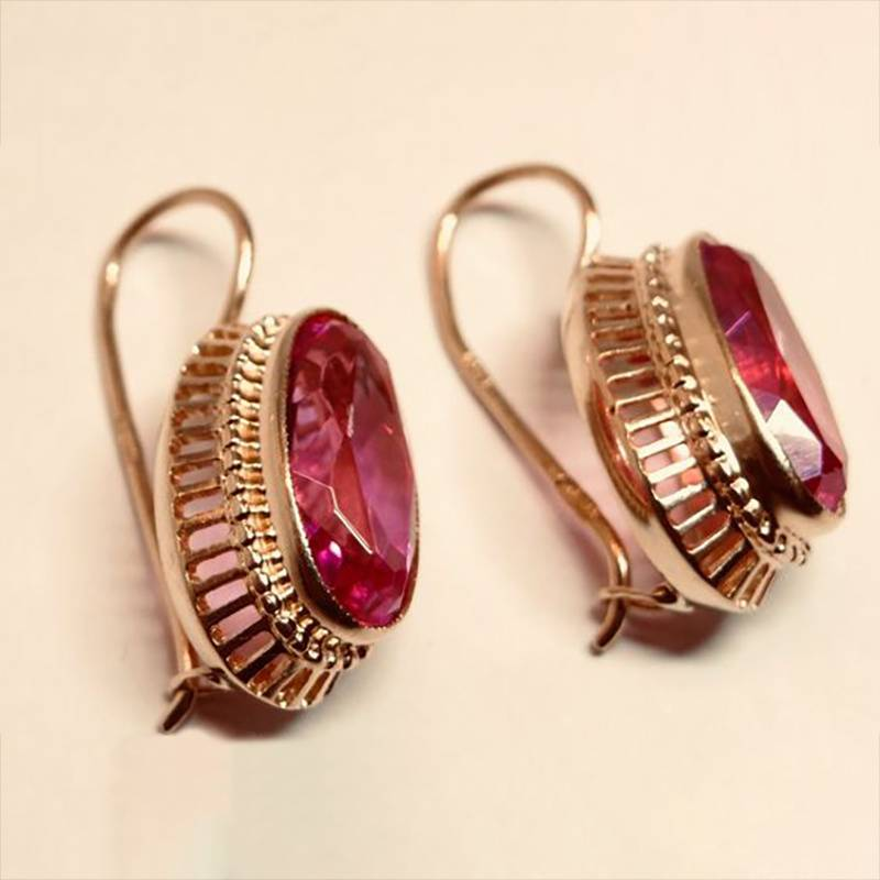 Boucles d'Oreilles Vintage en Cristal Rose