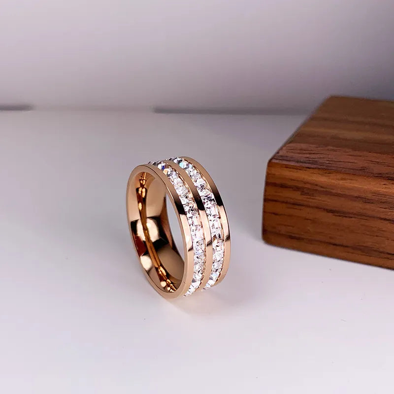 Bague Élégante à Double Insert en Zircon