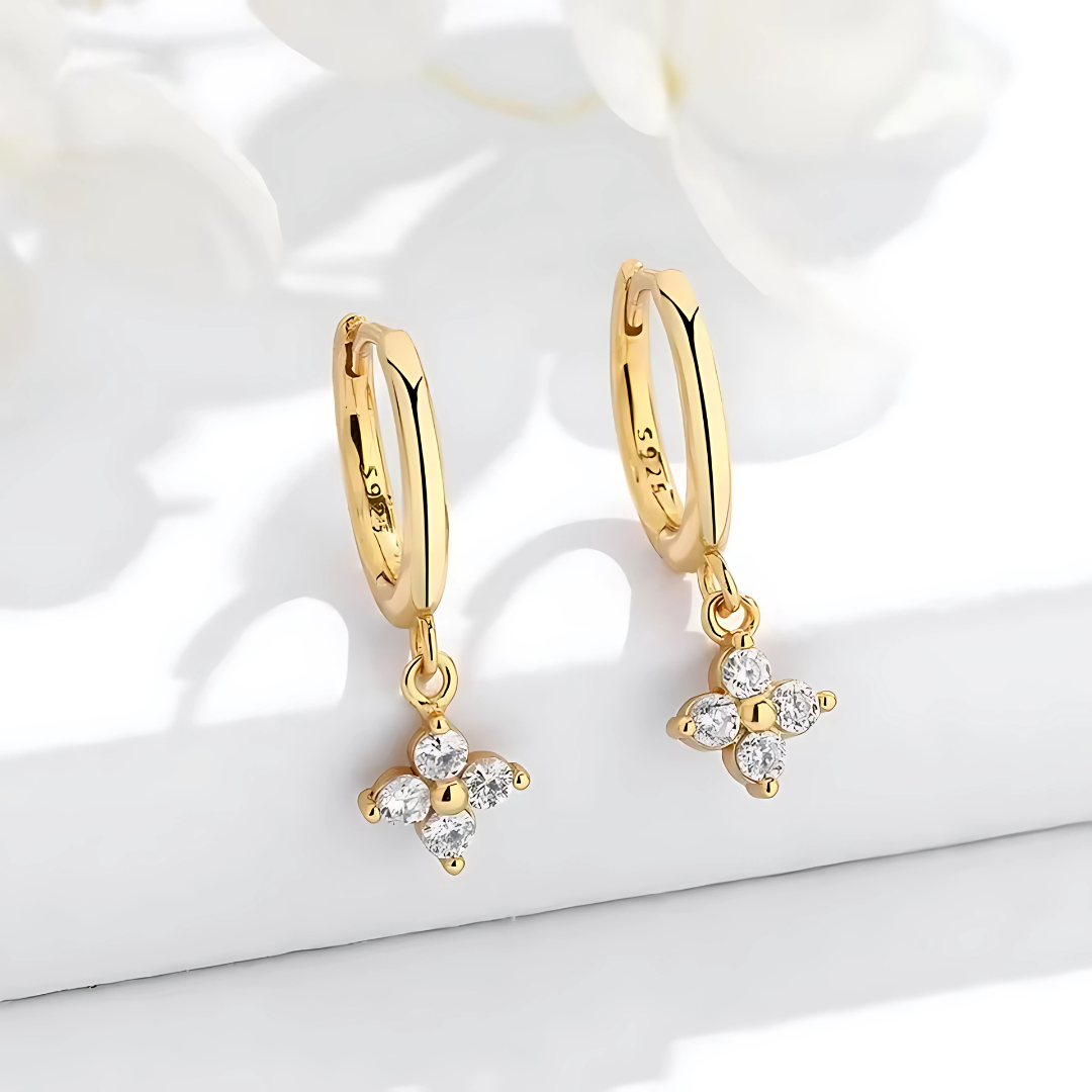 DAISY™ | Boucles d’Oreilles Clous Fleur