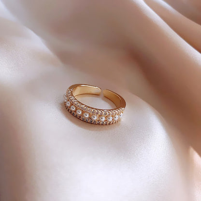 Bague en Or de Luxe Ornée de Perles