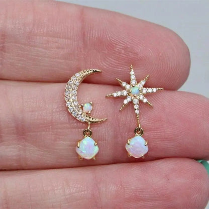 Boucles d'oreilles en or et opale, Lune et Étoile