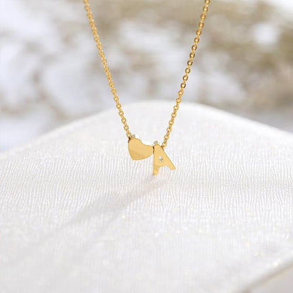 Ria™ | Collana con cuore e iniziali