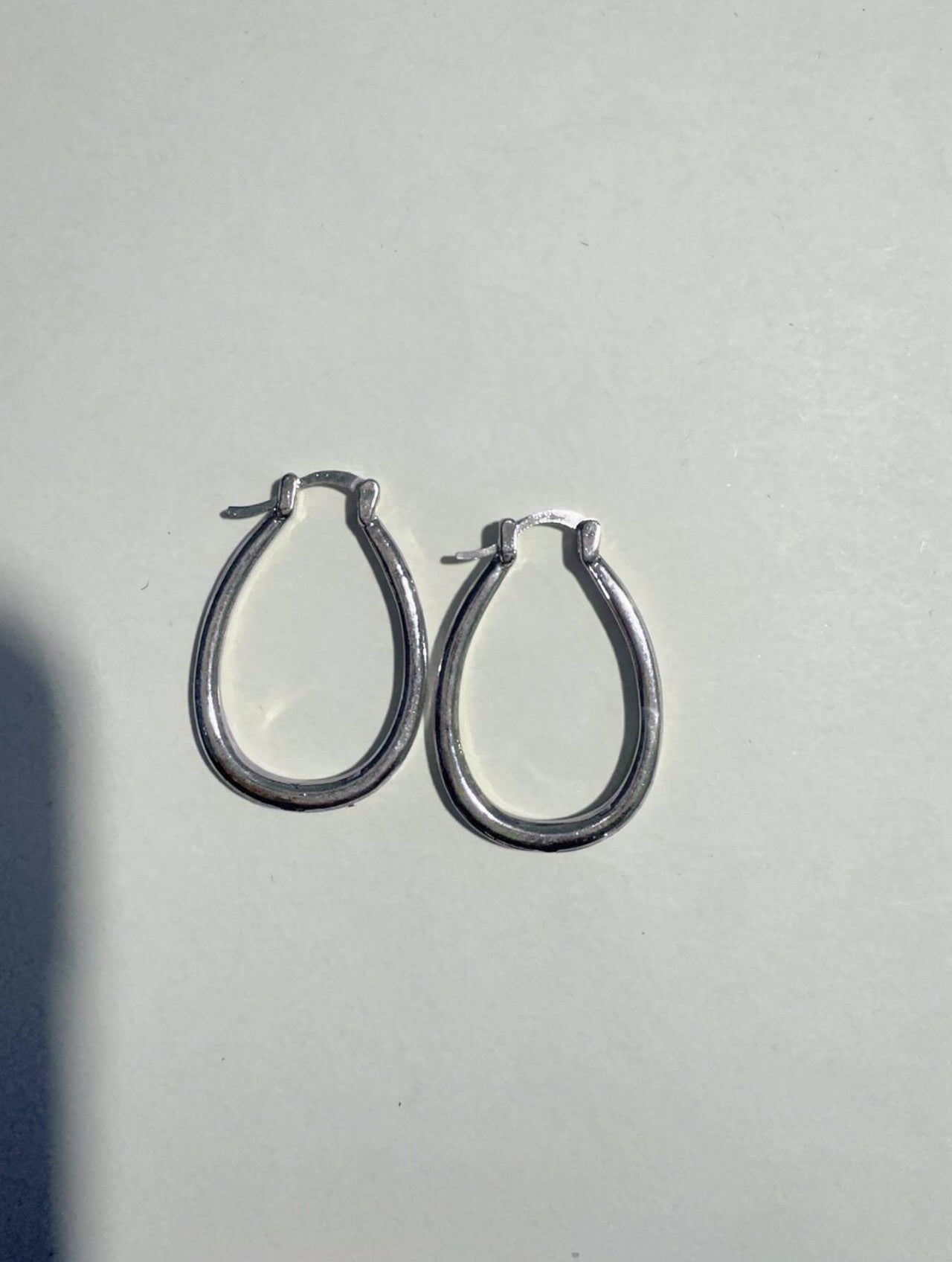 Boucles d’Oreilles Vintage Créoles Dorées