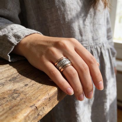 Bague Structurée Dorée™ – Volume Vintage