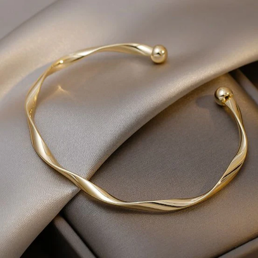 Bracelet Élegant en Or Ouvert